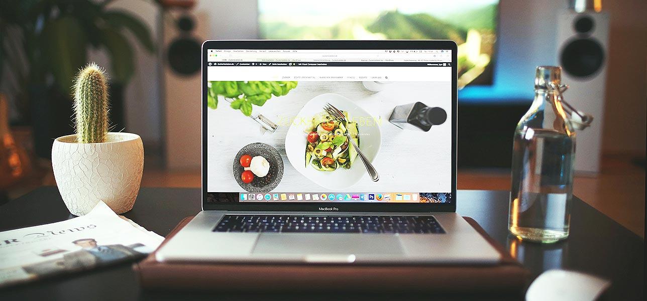 Web & UI/UX Design